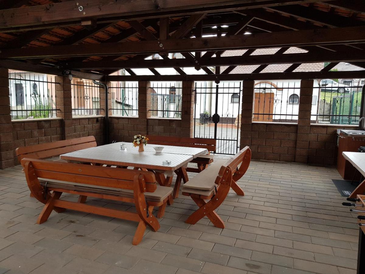 Sklep U Cejku Villa Mutěnice Екстериор снимка